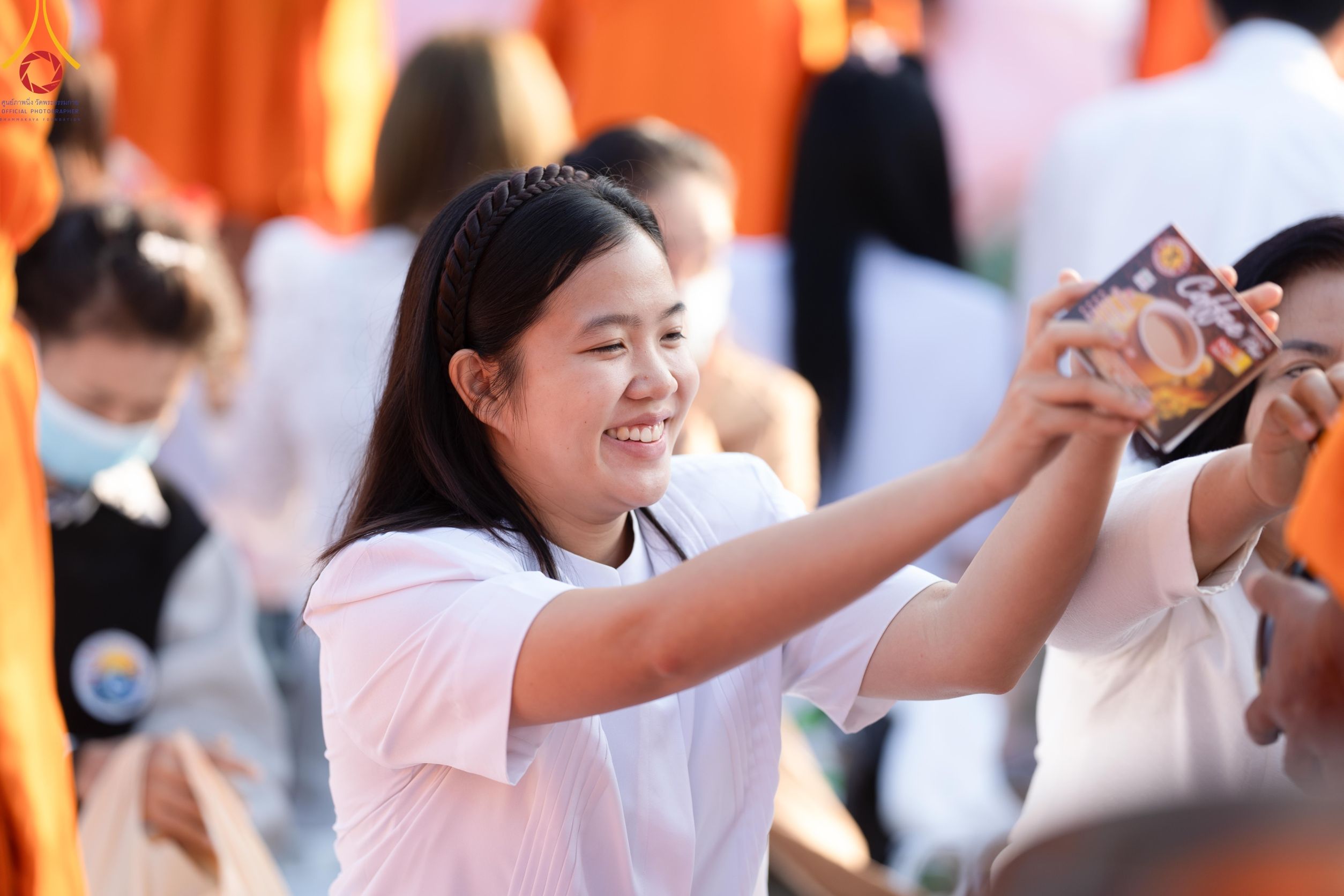 ภาพ No. 185786 : พิธีตักบาตรพระ 10,000 รูป ครั้งที่ 3 เนื่องในโอกาส 193 ปี จังหวัดกาญจนบุรี อุทิศส่วนกุศลให้แด่บรรพชน และเพื่อช่วยเหลือผู้ประสบภัยพิบัติต่างๆ วันเสาร์ที่ 21 ธันวาคม พ.ศ. 2567