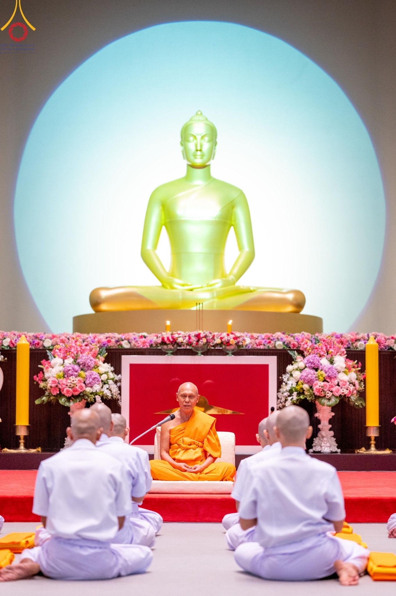 ภาพ No. 159792 : พิธีตัดปอยผมปลงผมนาคธรรมทายาท, พิธีบรรพชาอุปสมบทหมู่ โครงการอุปสมบทหมู่บูชาธรรม 140 ปี พระมงคลเทพมุนี (สด จนฺทสโร) ณ โบสถ์พระไตรปิฏก วัดพระธรรมกาย วันเสาร์ที่ 5 ตุลาคม พ.ศ. 2567