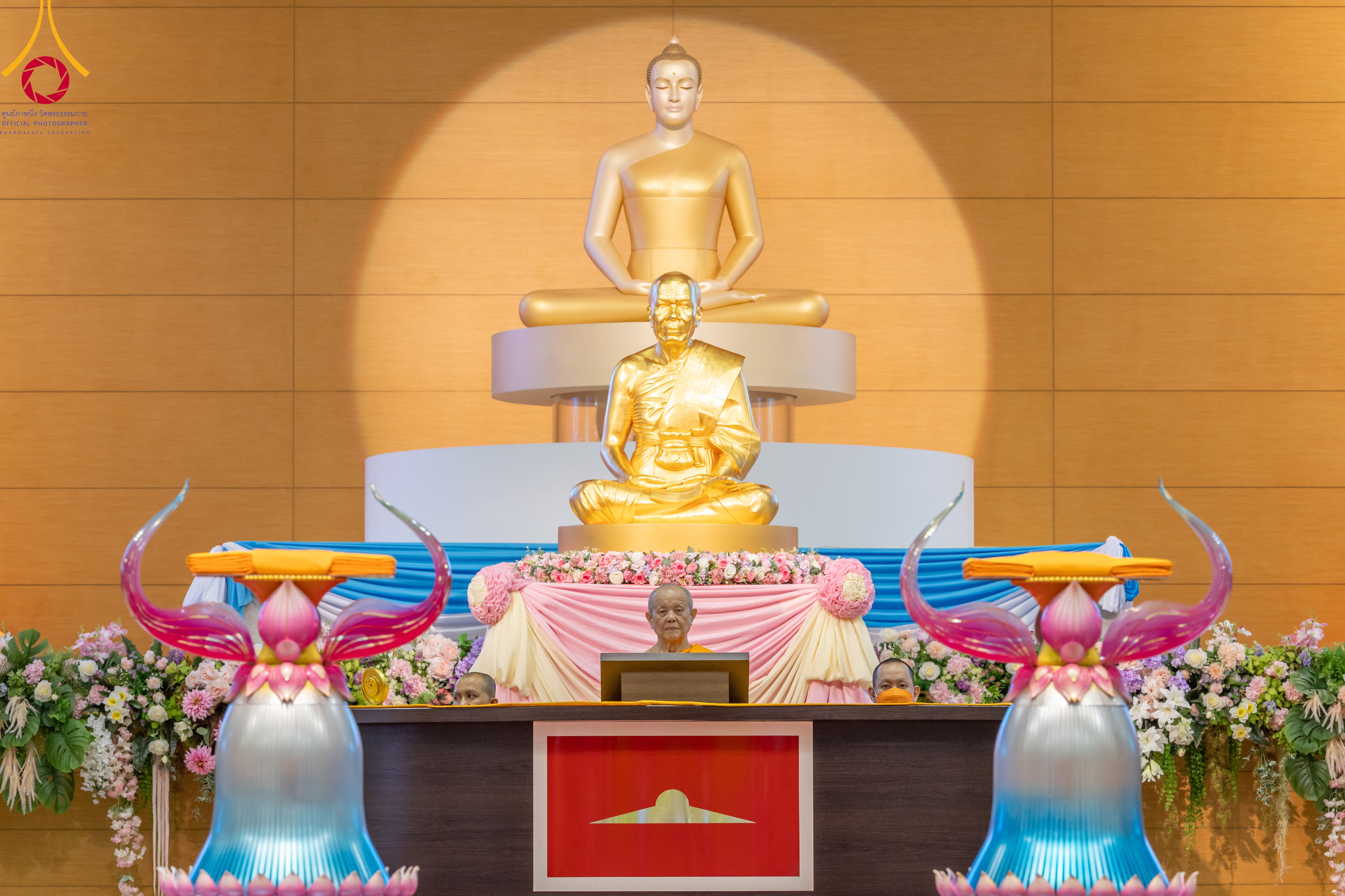 ภาพ No. 90094 : พิธีปฎิบัติธรรมและพิธีทอดผ้าป่าสมทบกฐินครั้งที่ 3 เนื่องใน 139 ปี วันคล้ายวันเกิดด้วยรูปกายเนื้อ พระมงคลเทพมุนี (สด จนฺทสโร) พระผู้ปราบมาร วันอังคารที่ 10 ตุลาคม พ.ศ. 2566 ณ วัดพระธรรมกาย จ.ปทุมธานี