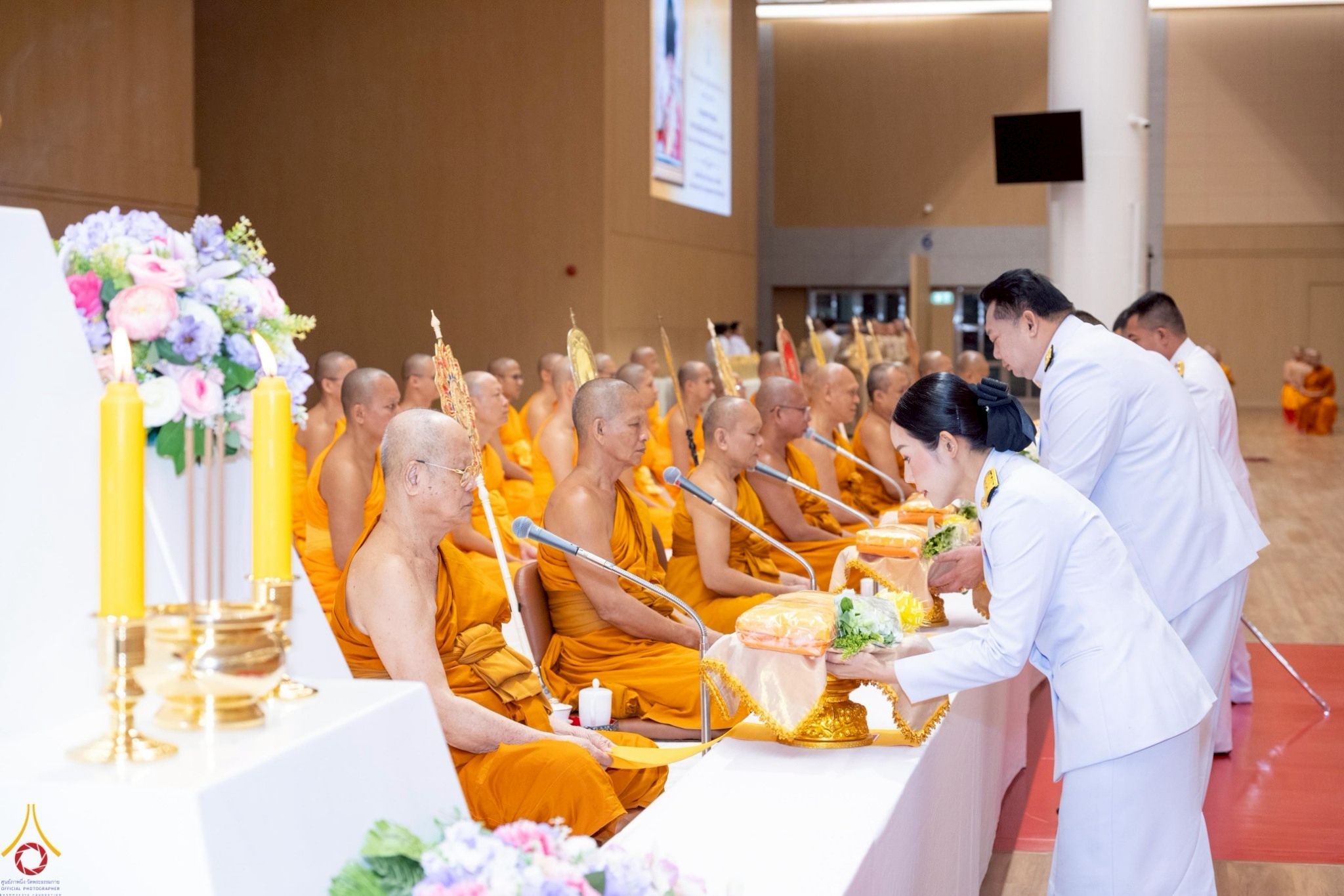 ภาพ No. 234920 : พิธีเจริญพระพุทธมนต์ ปฎิบัติธรรมเจริญสมาธิภาวนา และพิธีทำบุญตักบาตร เพื่อถวายเป็นพระราชกุศลแด่พระบาทสมเด็จพระวชิรเกล้าเจ้าอยู่หัว เนื่องในโอกาสวันเฉลิมพระชนมพรรษา 28 กรกฎาคม พ.ศ. 2568 ณ ห้องแก้วสารพัดนึก 2 วัดพระธรรมกาย อ.คลองหลวง จ.ปทุมธานี