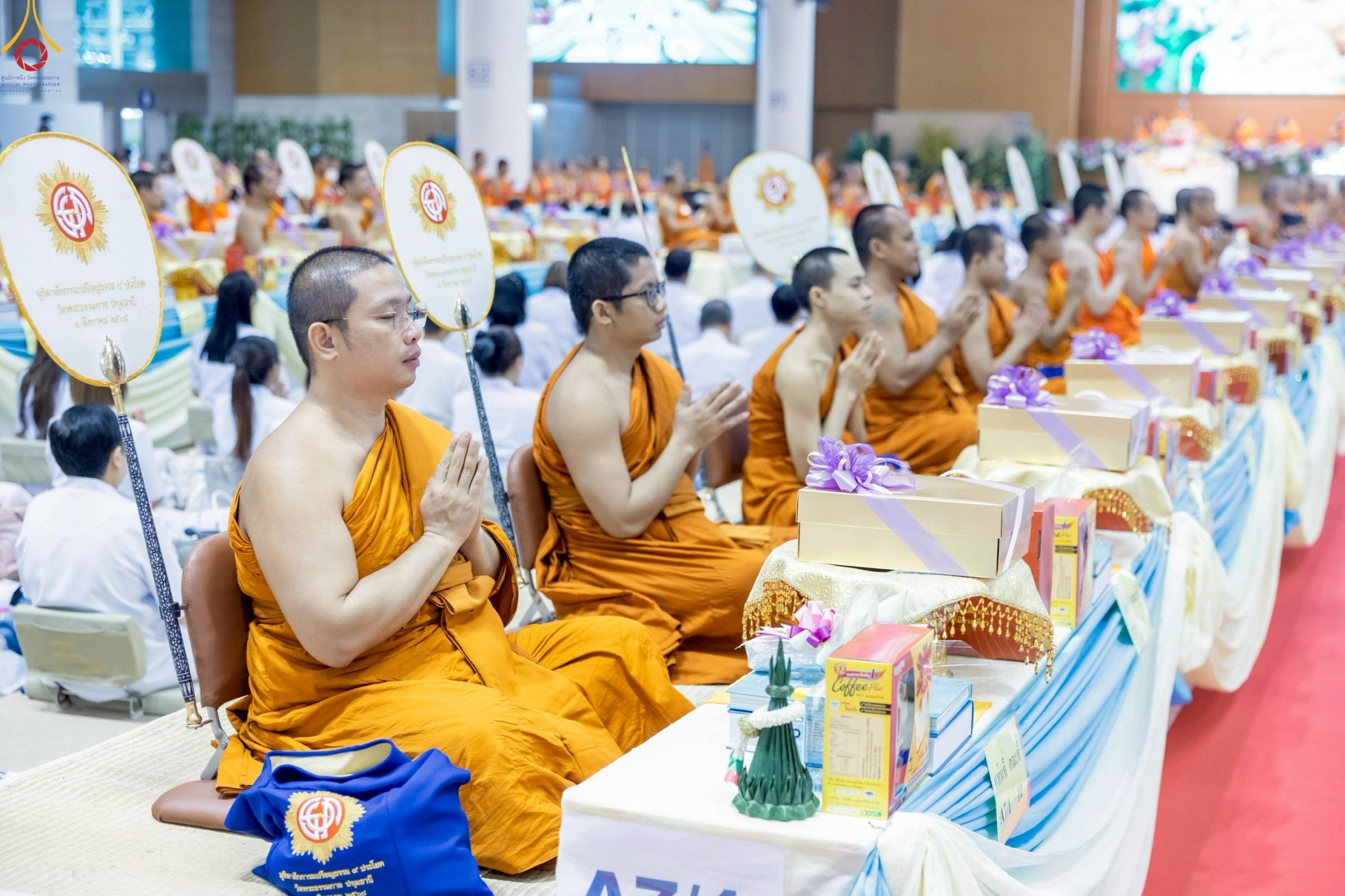 ภาพ No. 236317 : วันที่ 3 สิงหาคม พ.ศ. 2568 พิธีถวายมหาสังฆทานคณะสงฆ์ 2,000 กว่าวัดทั่วประเทศ ปีที่ 25 , พิธีถวายไทยธรรมคณะสงฆ์ 323 วัด 4 จังหวัดชายแดนภาคใต้ ณ วัดพระธรรมกาย