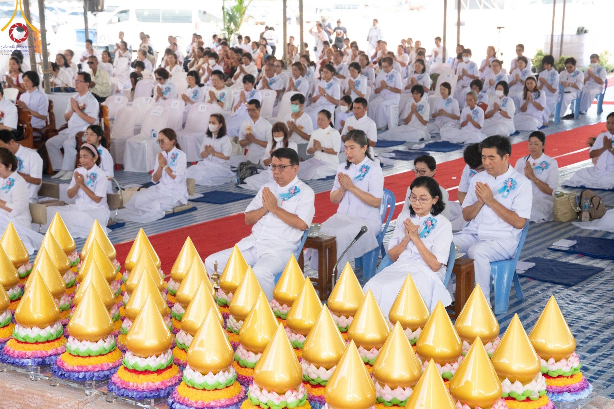 ภาพ No. 91390 : พิธีทอดผ้าป่ายกยอดดอกบัวสิริปทุมทิพย์  ประดิษฐาน ณ ปทุมเจดีย์  (เจดีย์พระพุทธเจ้า ๕ พระองค์) ณ ศูนย์อบรมเยาวชนจังหวัดปัตตานี 22 ตุลาคม พ.ศ.2566