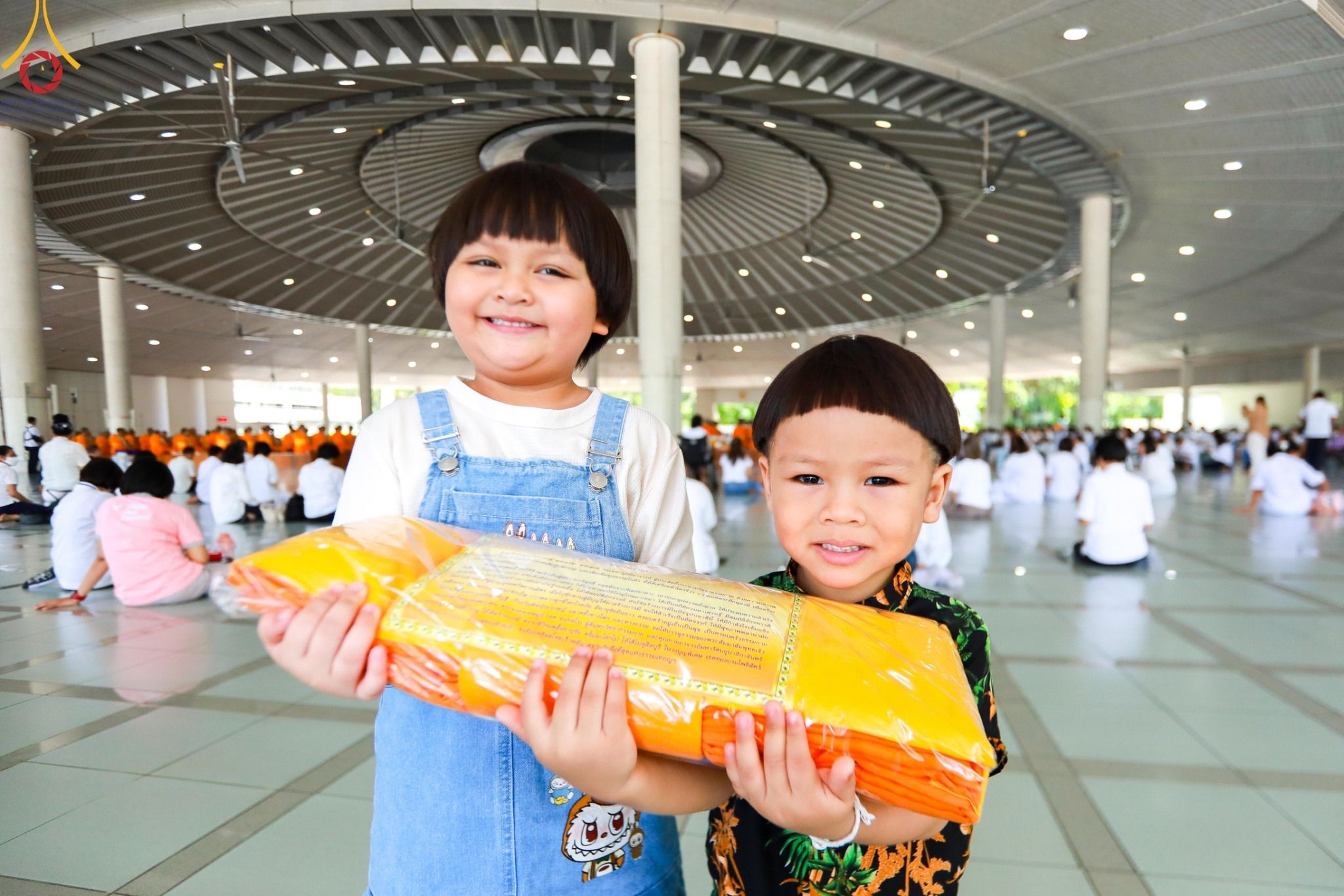 ภาพ No. 147732 : พิธีถวายภัตตาหารเมนูสวรรค์ ในพรรษาแห่งการเข้าถึงธรรม วันเสาร์ที่ 10 สิงหาคม พ.ศ. 2567 ณ หอฉันคุณยายอาจารย์ฯ วัดพระธรรมกาย