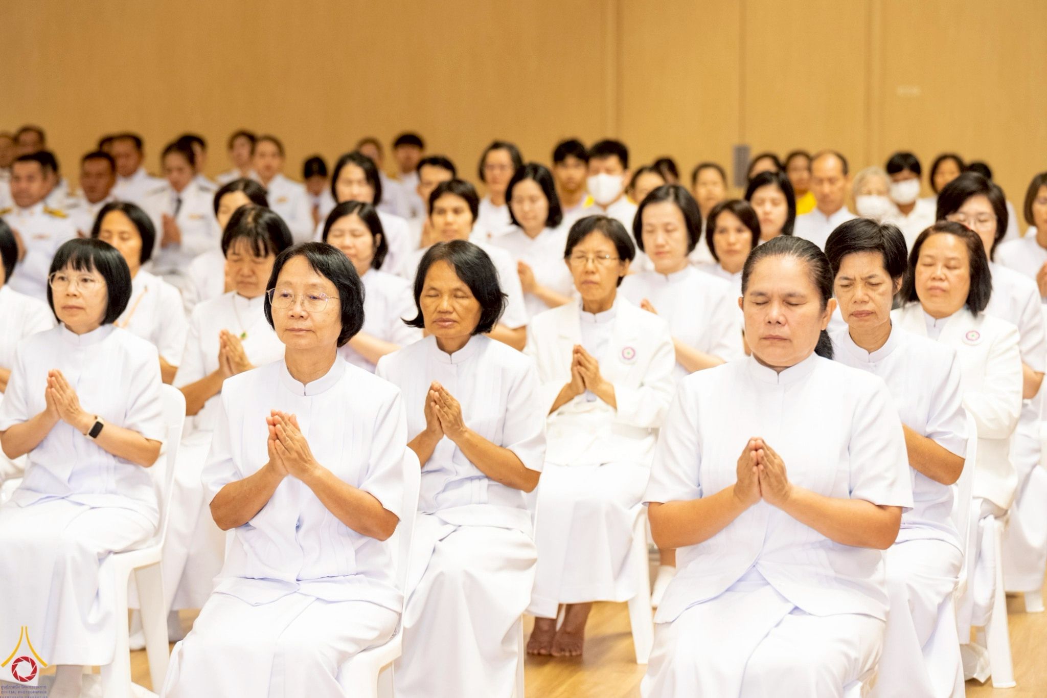 ภาพ No. 234904 : พิธีเจริญพระพุทธมนต์ ปฎิบัติธรรมเจริญสมาธิภาวนา และพิธีทำบุญตักบาตร เพื่อถวายเป็นพระราชกุศลแด่พระบาทสมเด็จพระวชิรเกล้าเจ้าอยู่หัว เนื่องในโอกาสวันเฉลิมพระชนมพรรษา 28 กรกฎาคม พ.ศ. 2568 ณ ห้องแก้วสารพัดนึก 2 วัดพระธรรมกาย อ.คลองหลวง จ.ปทุมธานี