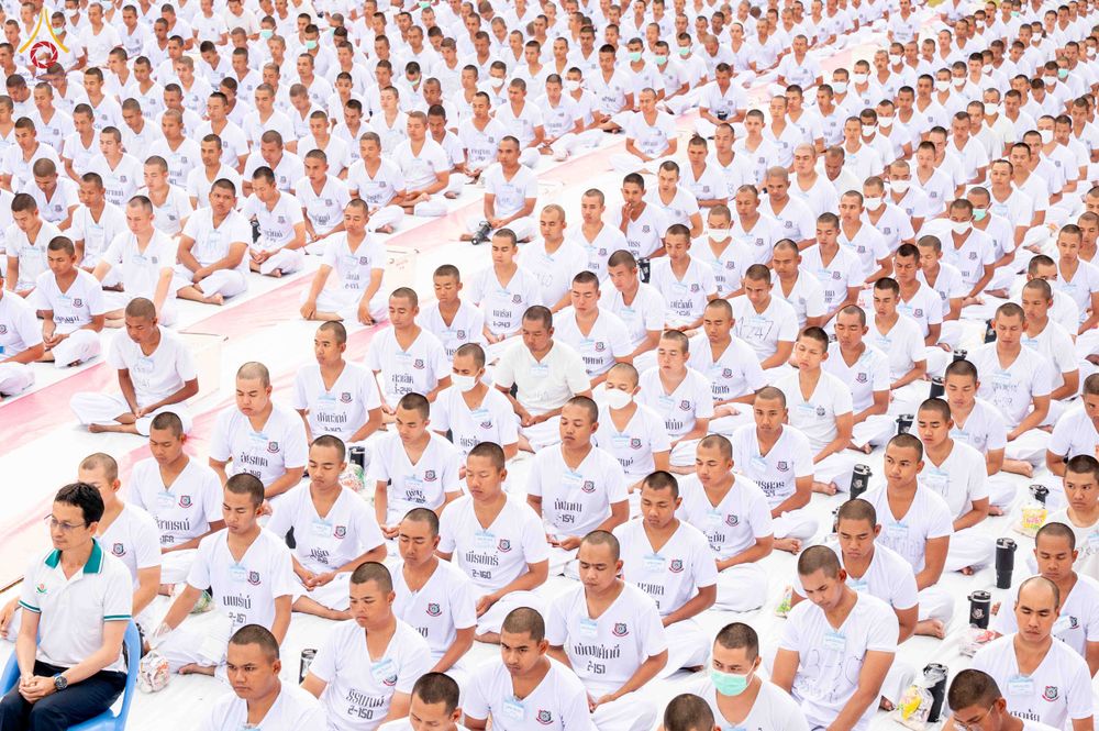 ภาพ No.340973:วันที่ 26 กรกฎาคม พ.ศ. 2569 โครงการพัฒนาคุณธรรม จริยธรรม สำหรับนักเรียนนายสิบตำรวจ (นสต.) รุ่นที่ 17 ศูนย์ฝึกอบรมตำรวจภูธรภาค 1 ได้จัดกิจกรรม ตักบาตรเพื่อน้อมอุทิศถวายเพื่อเป็นพระราชกุศลฯ  และปฏิบัติธรรม ติวธรรมมะ ณ ศูนย์ปฏิบัติธรรมเวิล์ดพีช วัลเล่ย์ (Wo