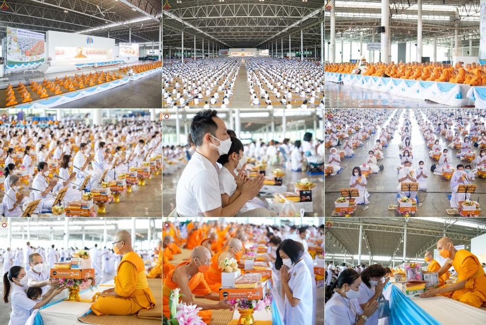 ภาพ No.48163:ประมวลภาพพิธีถวายผ้าอาบน้ำฝน และประทีปโคมไฟ เนื่องในวันอาสาฬหบูชา ประจำปี 2565