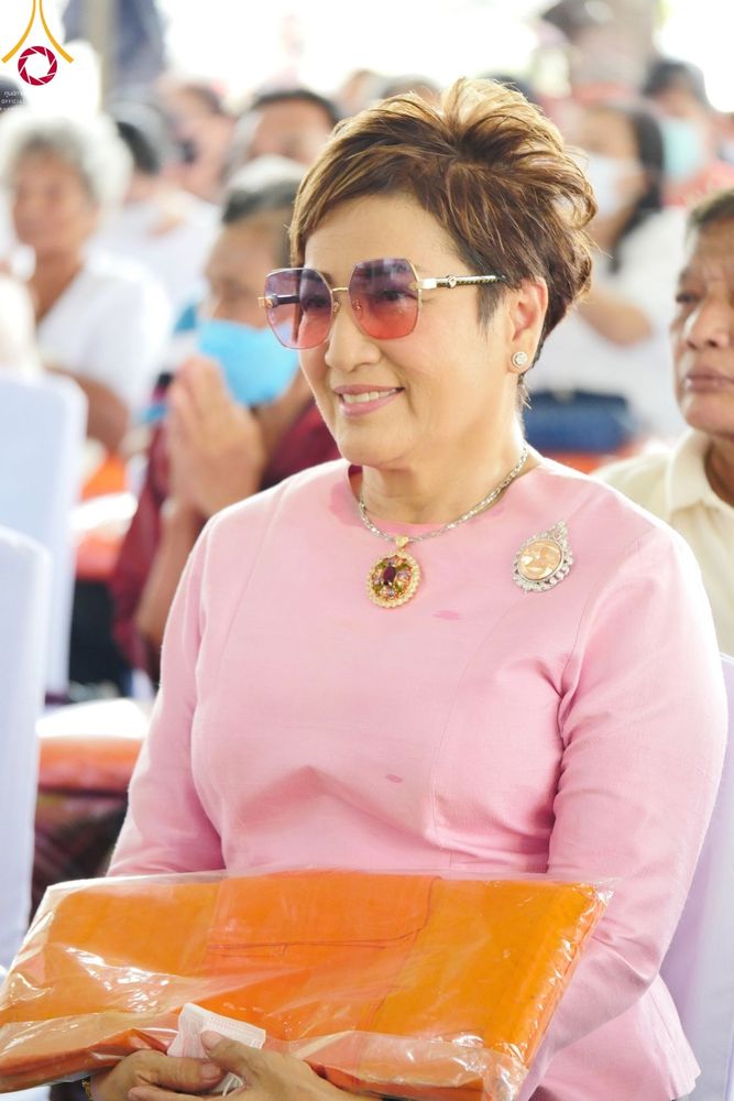 ภาพ No.56884:ประมวลภาพพิธีทอดกฐินสามัคคี ณ วัดลาดเป้ง จ.สมุทรสงคราม (วันที่ 30 ตุลาคม พ.ศ. 2565)