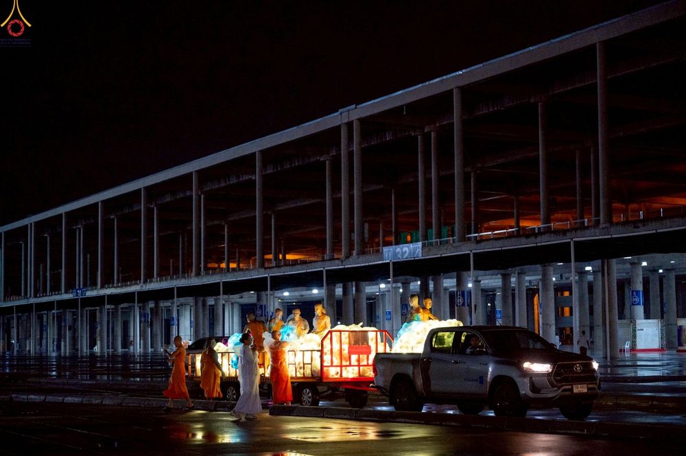 ภาพ No.244479:วันที่ 7 กันยายน พ.ศ. 2568 พิธีฉลองชัยสวดมนต์บทธัมมจักกัปปวัตตนสูตร 7,681,108,108 จบ ณ มหารัตนวิหารคด วัดพระธรรมกาย