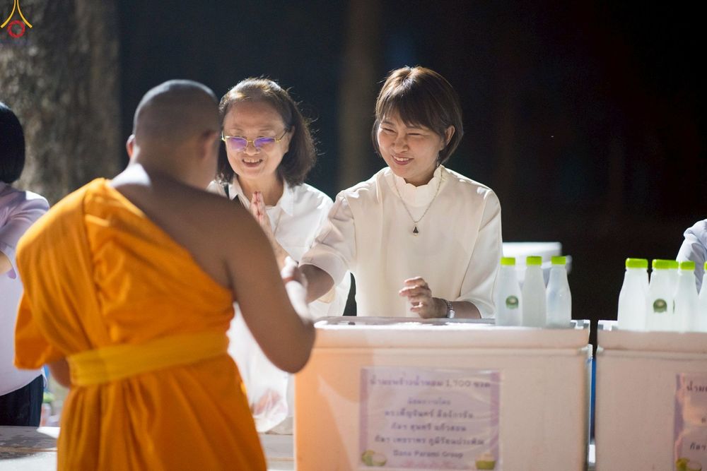 ภาพ No.250710:วันอังคารที่ 7 ตุลาคม พ.ศ. 2568 พิธีมหาปวารณาออกพรรษา ณ โบสถ์พระไตรปิฎก วัดพระธรรมกาย