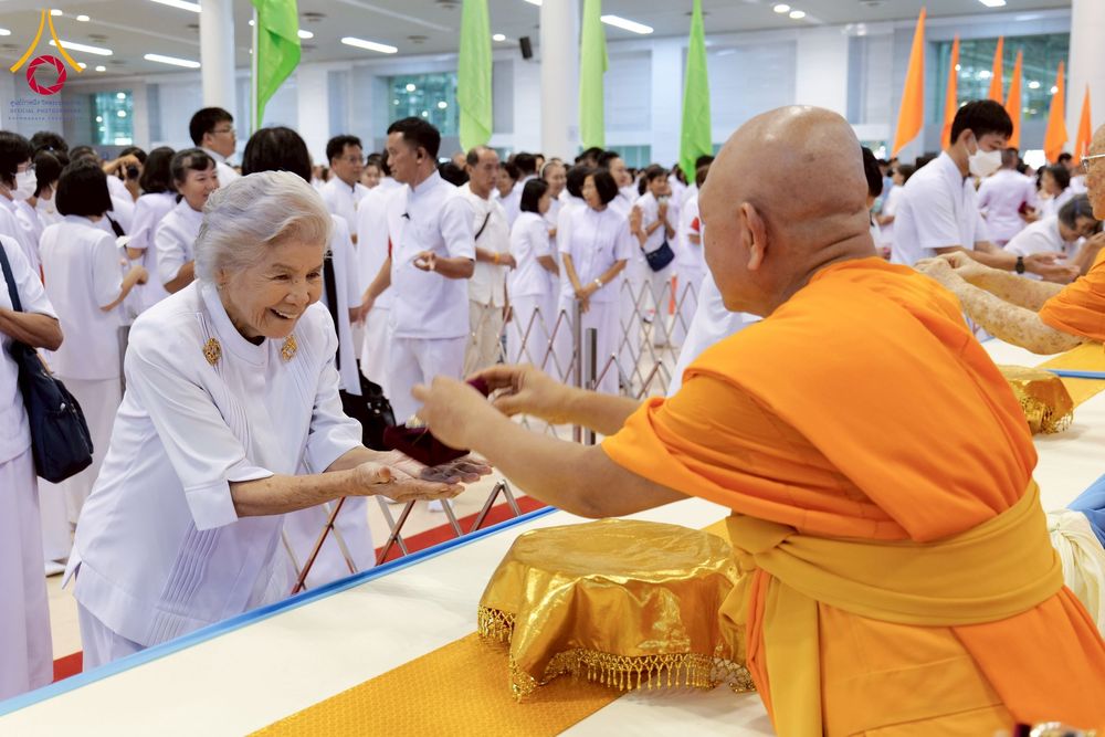 ภาพ No.259899:วันอาทิตย์ที่ 5 ตุลาคม พ.ศ. 2568 สัมมนาพิเศษ "จากกฐินวัดพระธรรมกาย สู่กฐินทั่วไทย 30,000 วัด" ณ สภาธรรมกายสากล วัดพระธรรมกาย