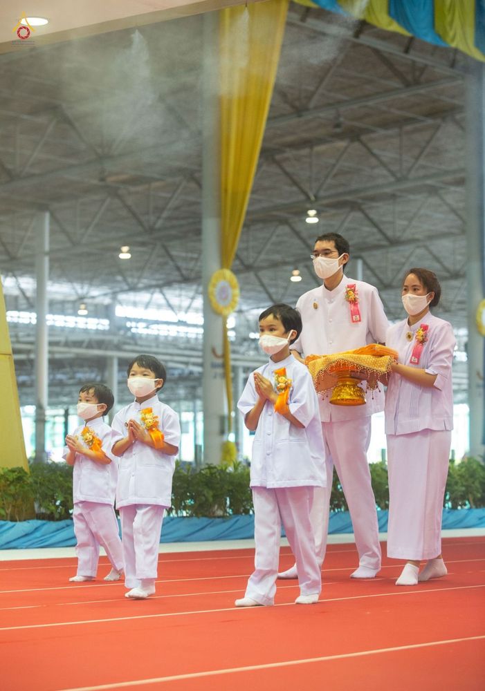 ภาพ No.38734:พิธีทอดกฐินสามัคคี ณ สภาธรรมกายสากล วัดพระธรรมกาย