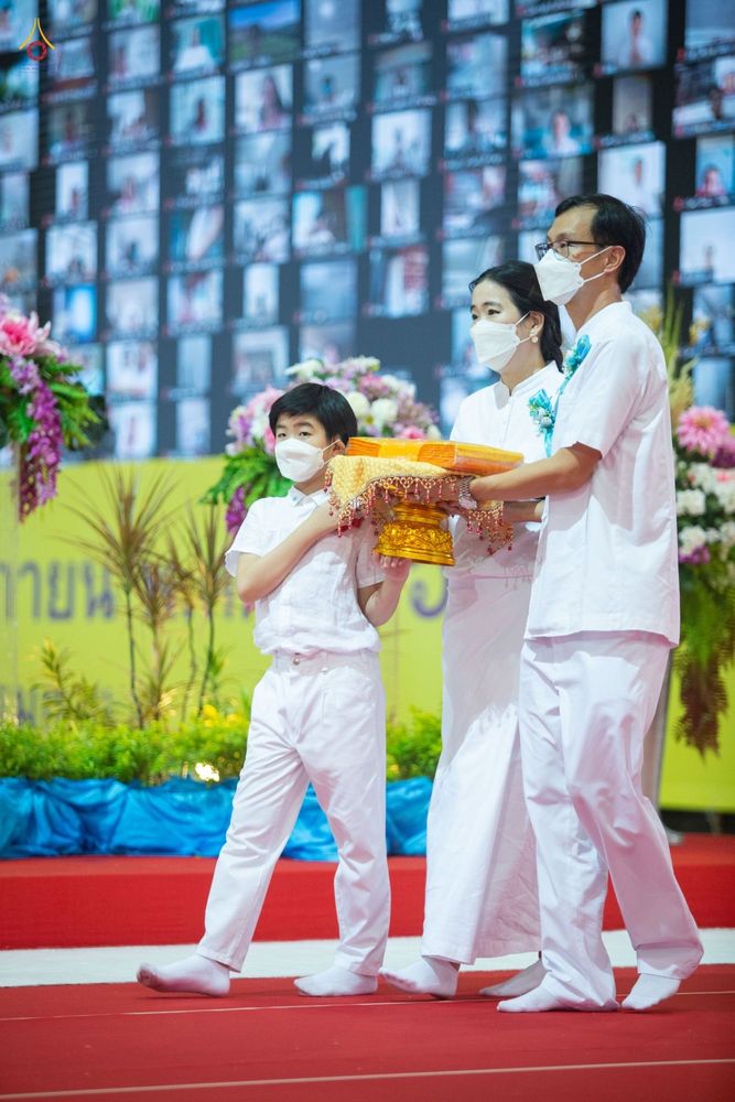 ภาพ No.38741:พิธีทอดกฐินสามัคคี ณ สภาธรรมกายสากล วัดพระธรรมกาย