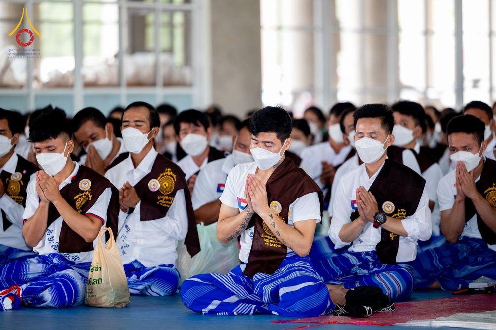 ภาพ No.52033:ประมวลภาพพิธีตักบาตรมิตรภาพไทย-เมียนมาร์ 105 รูป ณ วัดพระธรรมกาย
