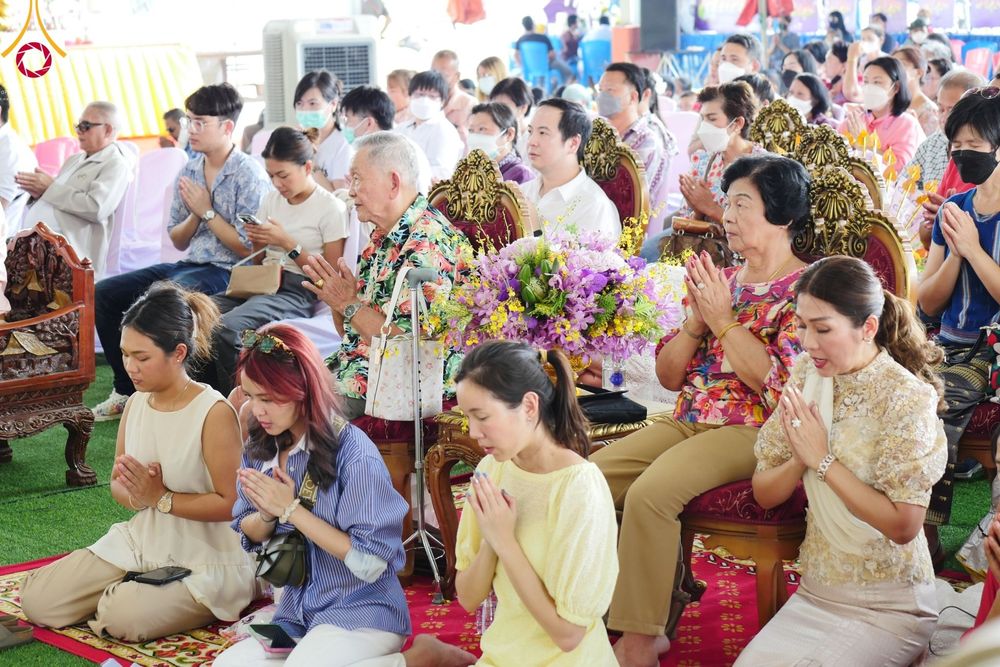 ภาพ No.56894:ประมวลภาพพิธีทอดกฐินสามัคคี ณ วัดลาดเป้ง จ.สมุทรสงคราม (วันที่ 30 ตุลาคม พ.ศ. 2565)
