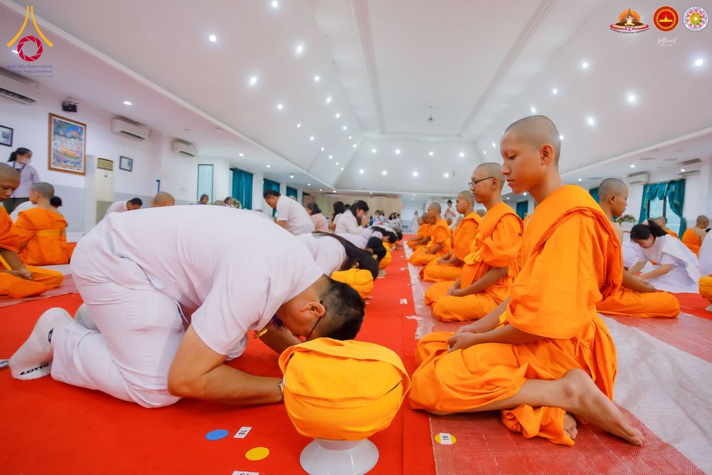 ภาพ No.283694:วันเสาร์ที่ 20 ธันวาคม  2568 พิธีบรรพชาสามเณร ณ ประเทศอินโดนีเซีย