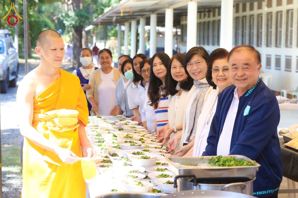 ภาพ No.285612:วันที่ 26-30  พฤศจิกายน พ.ศ. 2568  กิจกรรมสวดมนต์ นั่งสมาธิ ฟังธรรม ของนาคธรรมทายาท ในโครงการบวชบูชาธรรมมหาปูชนียาจารย์  ณ ศูนย์ปฏิบัติธรรมบุรีรัมย์ จ.บุรีรัมย์