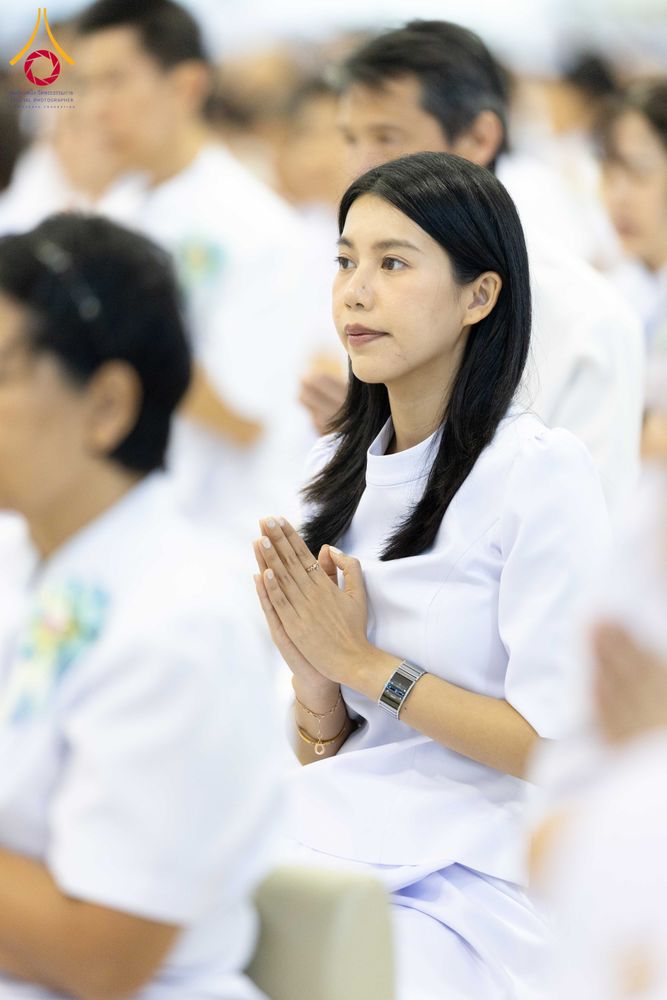 ภาพ No.318315:วันอาทิตย์ต้นเดือนที่ 5 เมษายน พ.ศ.2569 พิธีบูชาข้าวพระ ณ สภาธรรมกายสากล วัดพระธรรมกาย