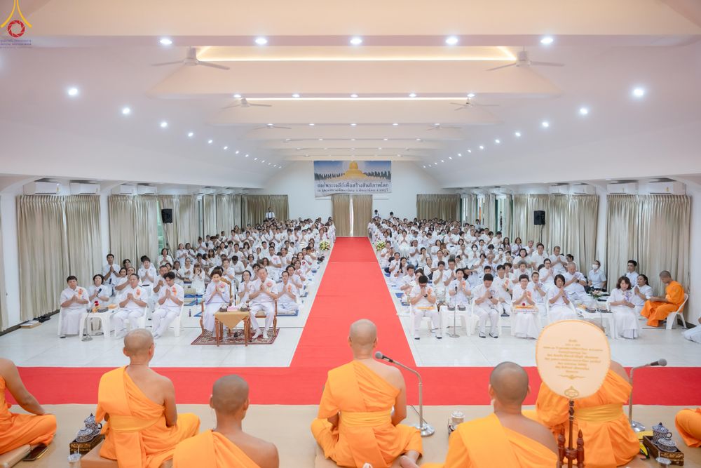 ภาพ No.331374:วันที่ 31 พฤษภาคม พ.ศ.2569 พิธีทอดผ้าป่าและตอกเสาเข็มมงคลต้นแรก องค์พระเจดีย์เพื่อสร้างสันติภาพโลก  ณ ธุดงคสถานพัฒนานิคม จังหวัดลพบุรี