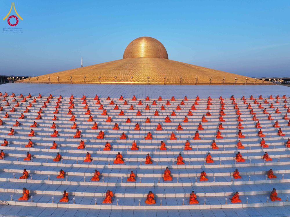 ภาพ No.312039:วันอังคารที่ 3 มีนาคม พ.ศ.2569 พิธีเวียนประทักษิณและจุดมาฆประทีป ณ ลานธรรมพระมหาธรรมกายเจดีย์ วัดพระธรรมกาย