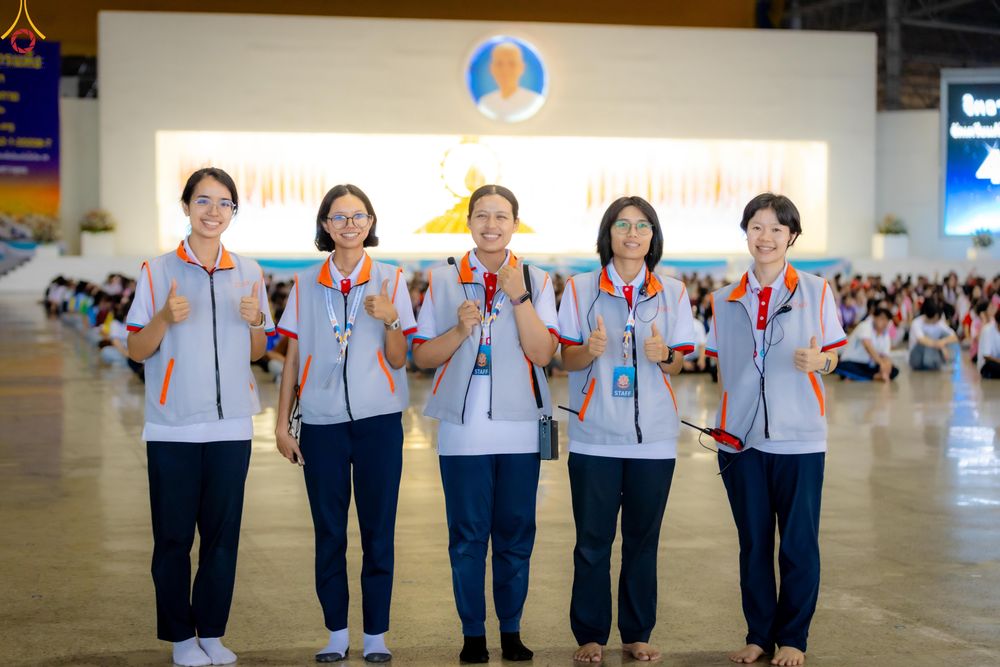 ภาพ No.325505:วันที่ 21-22 เมษายน พ.ศ.2569 การอบรมจิตอาสาเพื่อจัดเตรียมภัตตาหาร และจัดงานถวายมหาสังฆทานแด่ คณะสงฆ์ 40,000 กว่าวัดทั่วประเทศ ณ วัดพระธรรมกาย