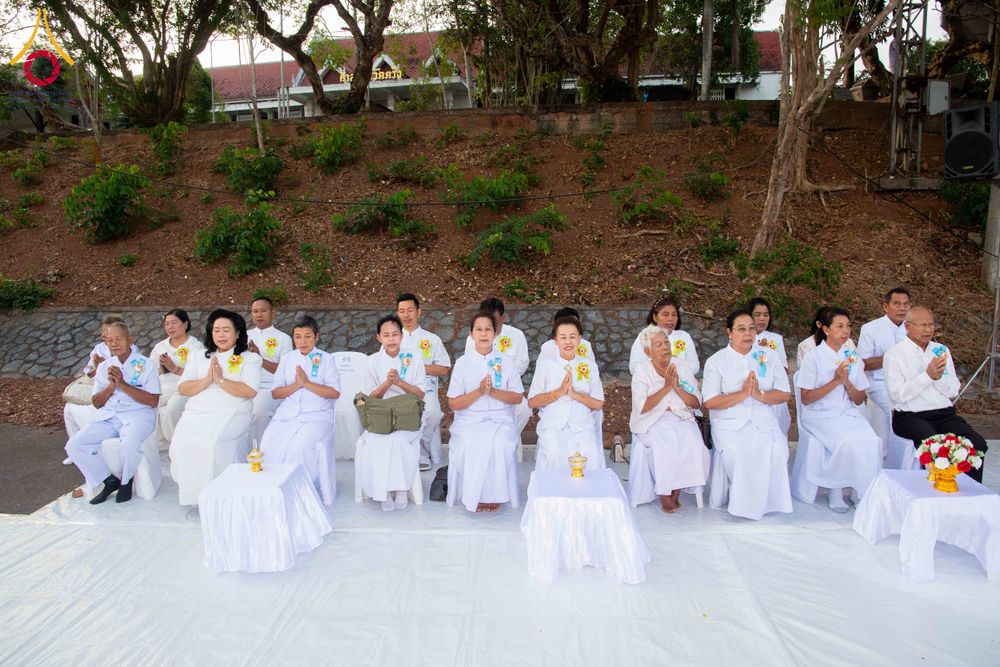 ภาพ No.310290:วันอาทิตย์ที่ 15 กุมภาพันธ์ พ.ศ. 2569 ตักบาตรพระ 1,000 รูป เมืองตรัง ปีที่ 2 ณ ลานพระบรมราชานุสาวรีย์ รัชกาลที่ 5 (หน้าศาลจังหวัดตรัง)อ.เมือง จ.ตรัง