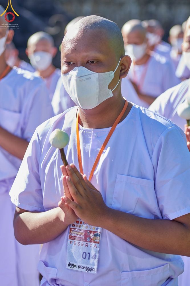 ภาพ No.68199:พิธีเวียนประทักษิณ และวันทาพระมหาเจดีย์บรมพุทโธ ของนาคธรรมทายาท ประเทศอินโดนีเซีย วันที่ 17 ธันวาคม พ.ศ. 2565