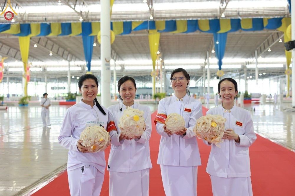 ภาพ No.158585:V.46 อาสาสมัครและเจ้าหน้าที่ทุกสถานะ ร่วมแรงร่วมใจรับบุญเตรียมงาน เก็บงาน งานบุญในเดือนกันยายน พ.ศ. 2567 ณ วัดพระธรรมกาย