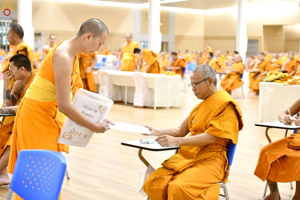 ภาพ No.249653:วันที่ 1 ตุลาคม พ.ศ. 2568 การสอบธรรมสนามหลวง นักธรรมชั้นตรี อำเภอคลองหลวง จังหวัดปทุมธานี ณ ห้องแก้วสารพัดนึก 2 วัดพระธรรมกาย