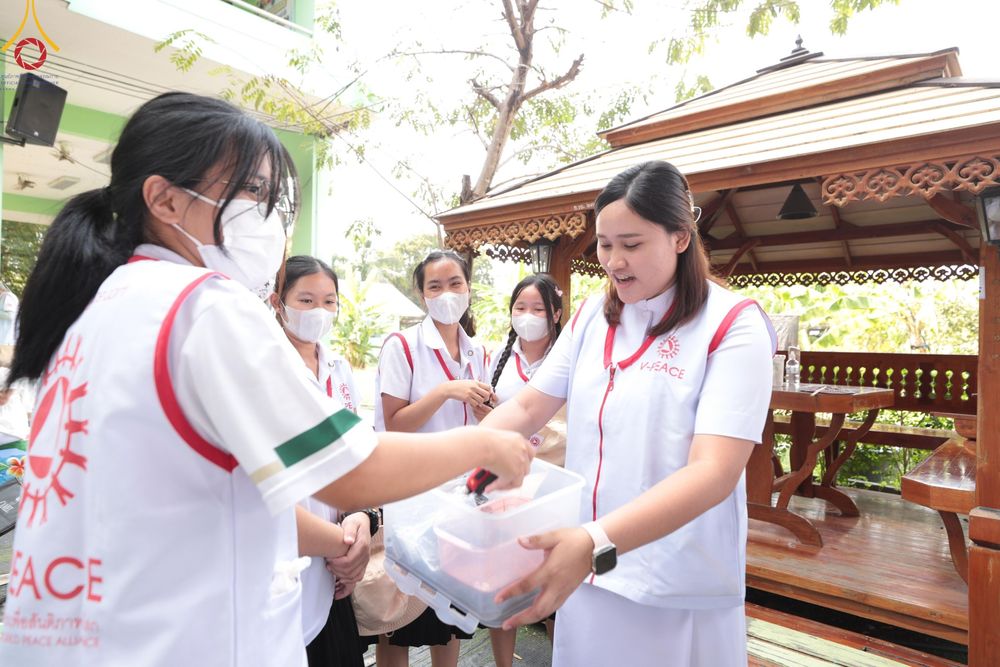 ภาพ No.117009:V.16 เป็นทีม การเตรียมงาน เก็บงาน การรับบุญของเจ้าหน้าที่หน่วยงานต่างๆ เพื่อโครงการธรรมยาตรา กตัญญูบูชามหาปูชนียาจารย์ พระมงคลเทพมุนี (สด จนฺทสโร) พระผู้ปราบมาร อนุสรณ์สถาน 7 แห่ง ปีที่ 12 ระหว่างวันที่ 2 - 31 มกราคม พ.ศ. 2567