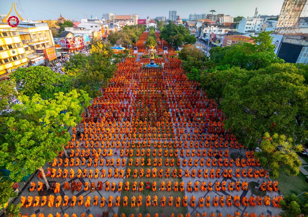 ภาพ No.312946:วันอาทิตย์ที่ 8 มีนาคม พ.ศ.2569 ทำบุญเมืองนครราชสีมา 558 ปี ตักบาตรพระ 10,000 รูป (ภาพชุดที่ 2)