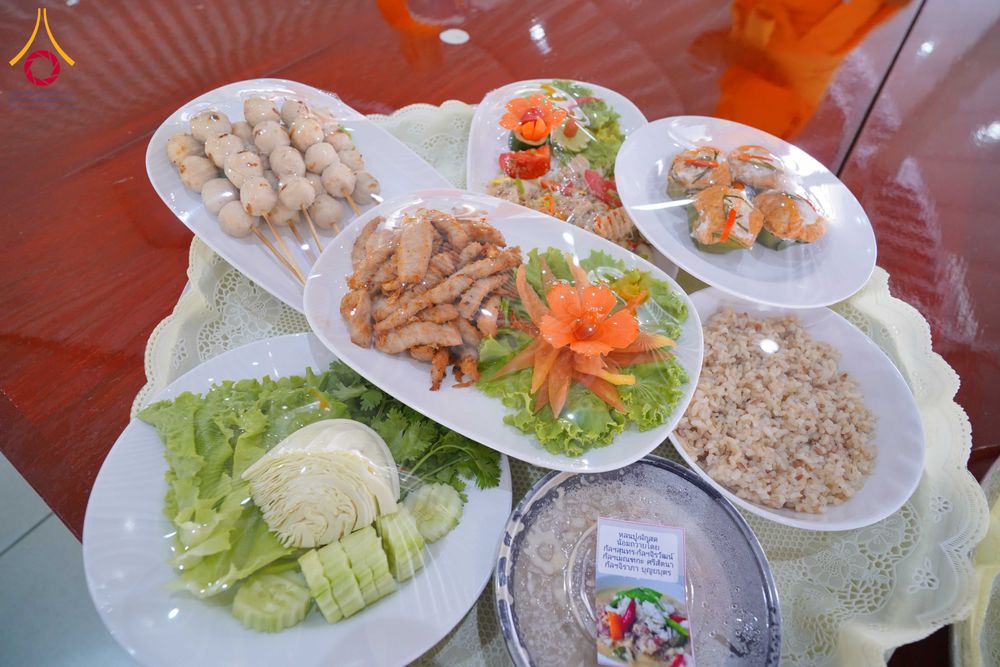 ภาพ No.322834:วันที่ 18 เมษายน พ.ศ. 2569 พิธีถวายภัตตาหารเมนูสวรรค์ เพื่อการบรรลุธรรม ณ หอฉันคุณยายอาจารย์ฯ วัดพระธรรมกาย