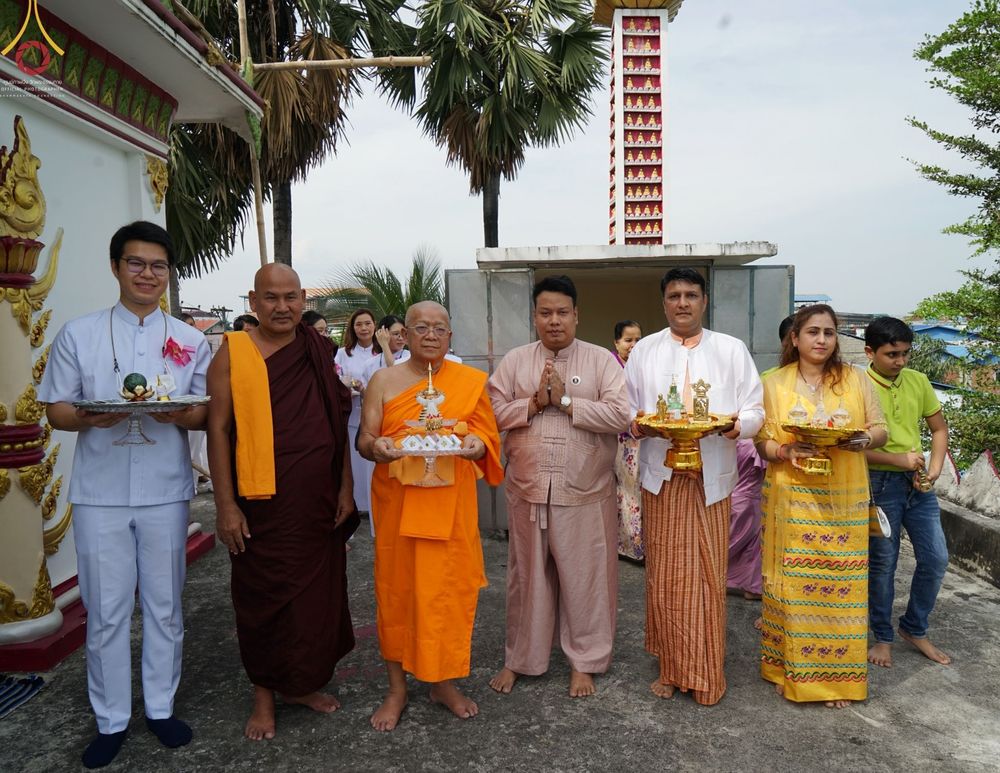 ภาพ No.57386:ประมวลภาพพิธีประดิษฐานพระบรมสารีริกธาตุพระเจดีย์ราชาธิราชมุนี ณ วัดอองเซยามิน ประเทศเมียนมาร์