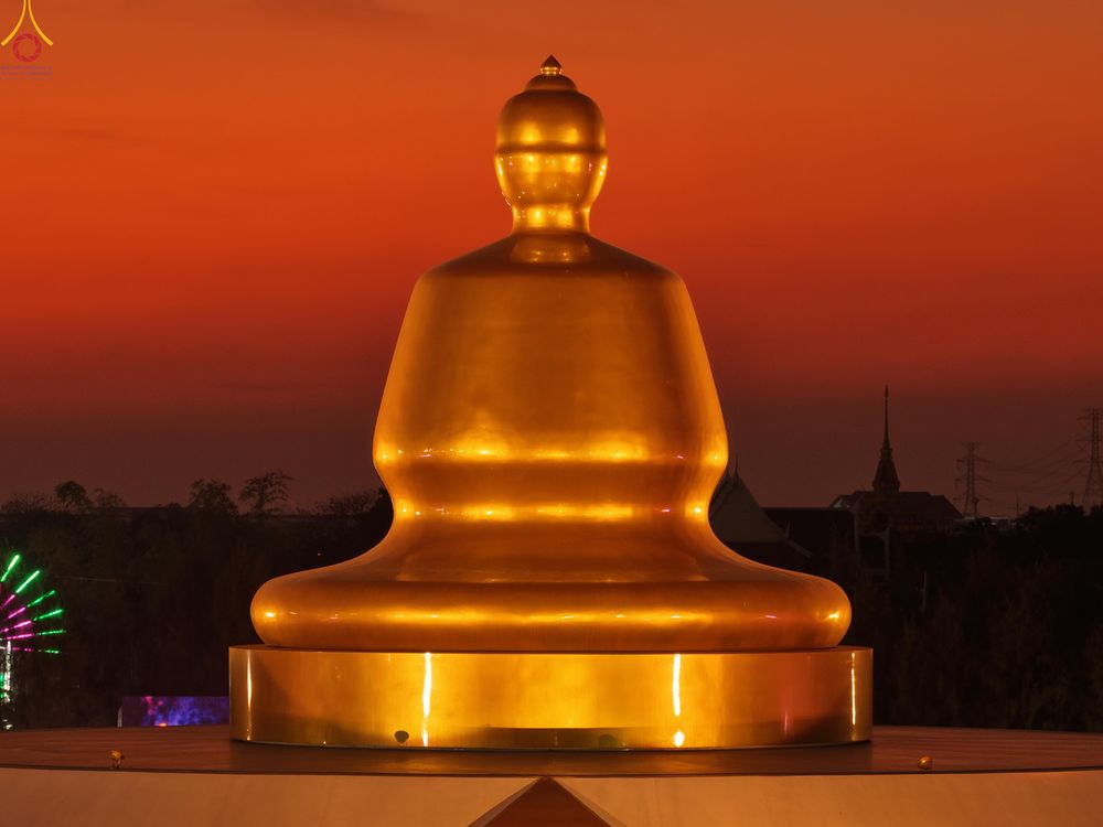 ภาพ No.302302:วันที่ 23 มกราคม พ.ศ. 2569 พิธีจุดประทีปธรรมถวายเป็นพุทธบูชา (ภาพชุดที่ 2) และบูชาธรรมมหาปูชนียาจารย์  ณ อนุสรณ์สถานลำดับที่ 5 สถานที่เผยแผ่วิชชาธรรมกายครั้งแรก อนุสรณ์สถานบางปลา วัดบางปลา อำเภอบางเลน จังหวัดนครปฐม ในโครงการธรรมยาตรา กตัญญูบูชา มหาปูชนีย