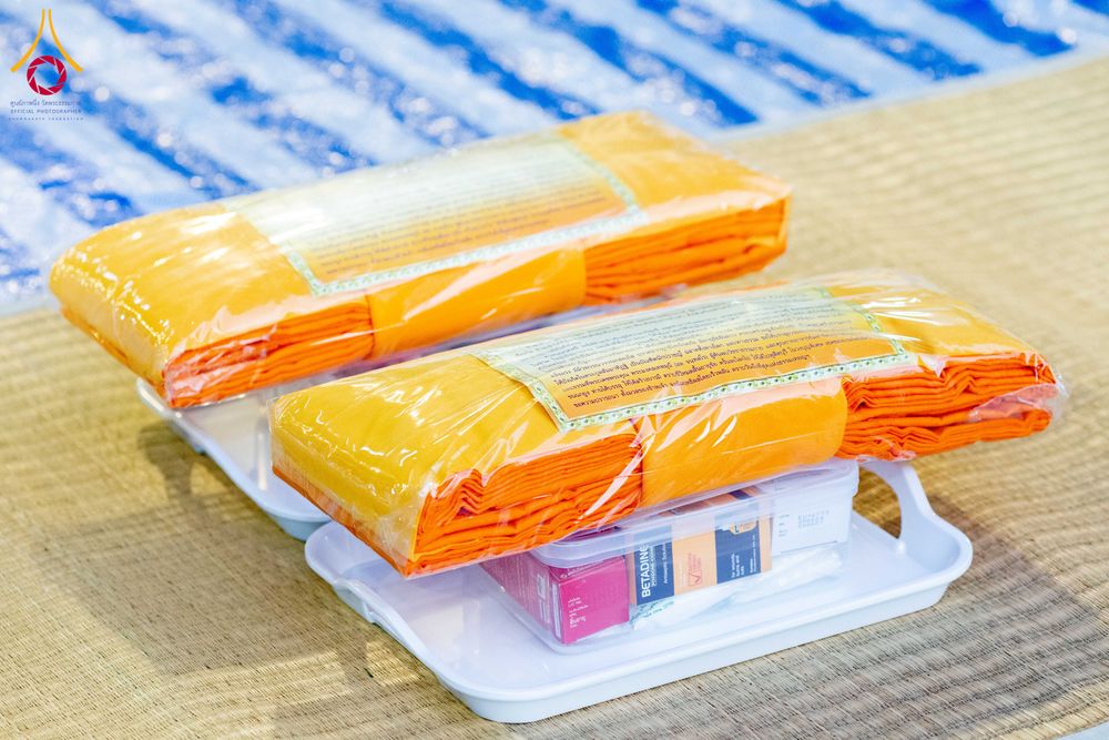 ภาพ No.288852:วันที่ 6 มกราคม พ.ศ. 2569 พิธีถวายภัตตาหารเป็นสังฆทาน แด่พระธรรมยาตรา ในโครงการธรรมยาตรา กตัญญูบูชา มหาปูชนียาจารย์ พระมงคลเทพมุนี(สด จนฺทสโร) พระผู้ปราบมาร อนุสรณ์สถาน 7 แห่ง ปีที่ 14 ณ อนุสรณ์สถานมหาวิหารพระมงคลเทพมุนี (โลตัสแลนด์) อ.สองพี่น้อง จ.สุพรร