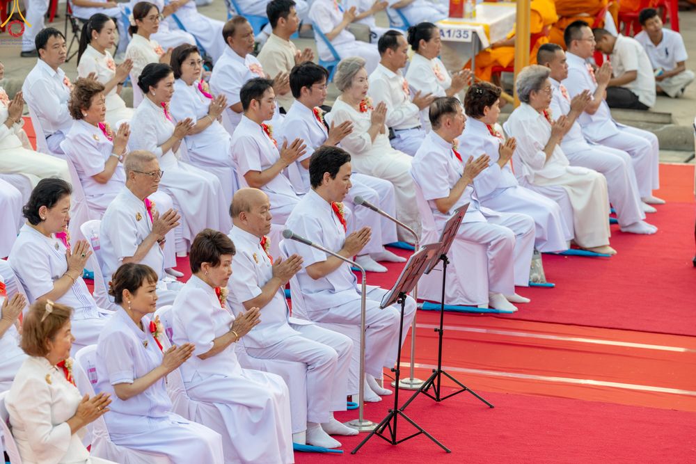 ภาพ No.325028:วันที่ 22 เมษายน พ.ศ.2569 (วันคุ้มครองโลก) พิธีถวายมหาสังฆทาน 40,000 กว่าวัดทั่วประเทศ (ชุดที่ 2) ณ ลานธรรม พระมหาธรรมกายเจดีย์ วัดพระธรรมกาย