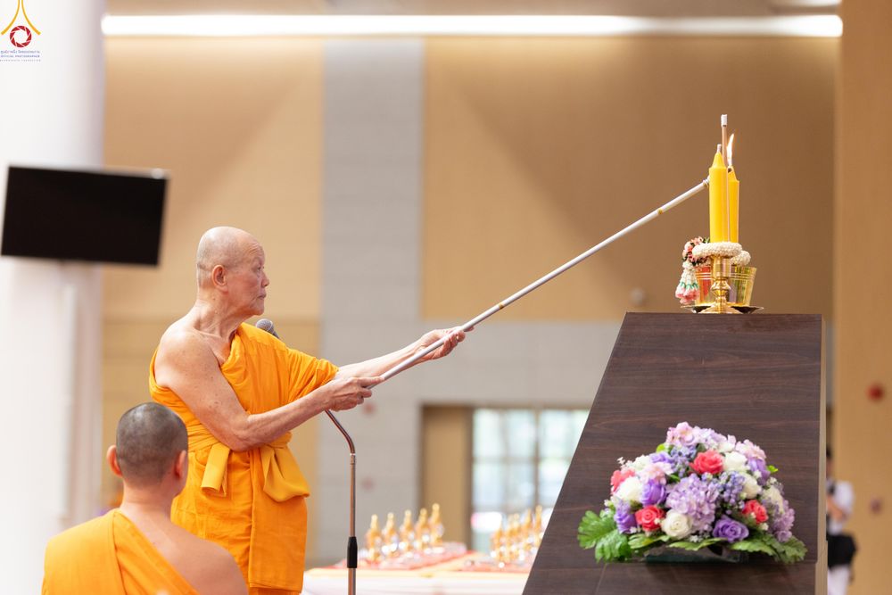 ภาพ No.311942:วันอังคารที่ 3 มีนาคม พ.ศ.2569 พิธีมอบโล่วัชรเกียรติยศ โครงการตอบปัญหาธรรมะทางก้าวหน้า ครั่งที่ 43, พิธีมอบโล่วัชรเกียรติยศ โครงการสอบตอบปัญหาศีลธรรม เพื่อสันติภาพโลก (World-Pec) ครั้งที่ 19 ณ สภาธรรมกายสากล วัดพระธรรมกาย