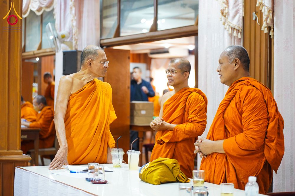 ภาพ No.281320:วันที่ 25 ธันวาคม พ.ศ. 2568 บรรยากาศการตรวจใบข้อสอบธรรมสนามหลวง  นักธรรมชั้นเอก และธรรมศึกษาชั้นเอก ส่วนภูมิภาค  ณ ศาลาอบรมสงฆ์ วัดสามพระยาวรวิหาร เขตพระนคร กรุงเทพมหานคร