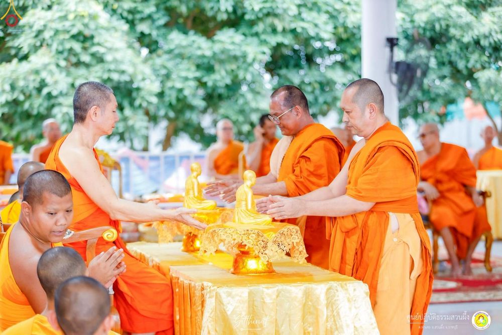 ภาพ No.236537:วันพุธที่ 30 กรกฏาคม  พ.ศ. 2568 พิธีถวายมหาสังฆทาน 81 วัด 81 ปี หลวงพ่อธัมชโย ครั้งที่ 2  ณ ศูนย์ปฏิบัติธรรมสวนผึ้ง ต.ท่าเคย อ.สวนผึ้ง จ.ราชบุรี
