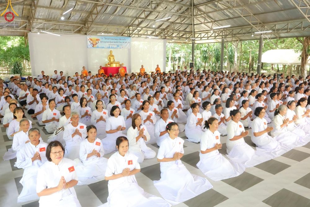 ภาพ No.158319:โครงการอบรมอุบาสก อุบาสิกาแก้ว  ตัวแทนทอดกฐิน 30,000 วัด ทั่วไทย บูชาธรรม 80 ปี หลวงพ่อธัมมชโย ระหว่างวันที่ 20-22 กันยายน พ.ศ. 2567 ณ จังหวัดบุรีรัมย์ รุ่นที่ 3