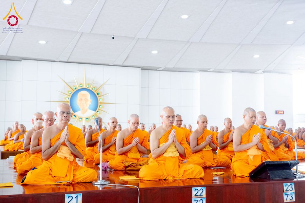 ภาพ No.226574:วันที่ 26 พฤษภาคม พ.ศ. 2568 พิธีบุพเปตพลี ครั้งที่ 164 ร่วมอุทิศบุญแด่หมู่ญาติที่ล่วงลับไปแล้ว และสืบทอดอายุพระพุทธศาสนา ณ หอฉันคุณยายอาจารย์ฯ วัดพระธรรมกาย