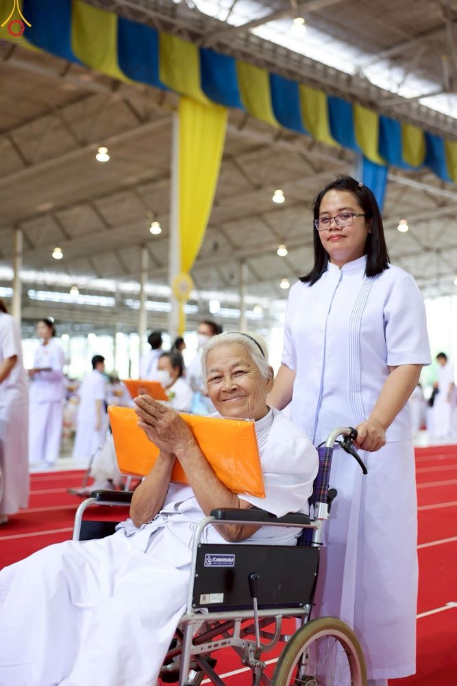 ภาพ No.243973:วันอาทิตย์ที่ 7 กันยายน พ.ศ. 2568 พิธีทอดผ้าป่าสมทบกฐินวัดพระธรรมกาย และสมทบกฐิน 30,000 วัดทั่วไทย ครั้งที่ 2 ณ ห้องแก้วสารพัดนึก 1 วัดพระธรรมกาย