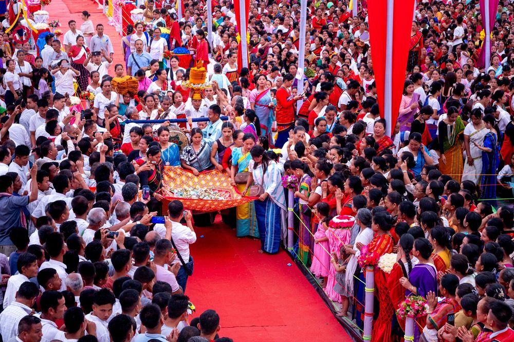 ภาพ No.176220:พิธีทอดกฐินสมทบ โดยมูลนิธิธรรมกาย ในนามหลวงพ่อธัมมชโย ณ วัดสัทธนารามา บานา วิหาร เมืองไดยุน รัฐอรุนาจาลประเทศ ประเทศอินเดีย วันที่ 15 พฤศจิกายน พ.ศ. 2567
