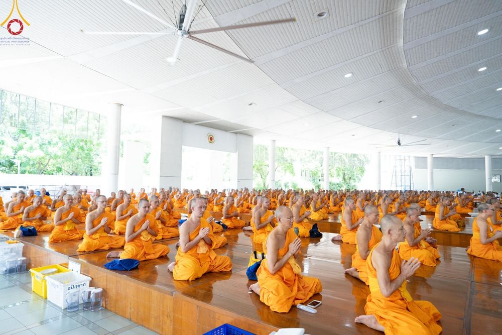 ภาพ No.147795:พิธีถวายภัตตาหารเมนูสวรรค์ ในพรรษาแห่งการเข้าถึงธรรม วันเสาร์ที่ 10 สิงหาคม พ.ศ. 2567 ณ หอฉันคุณยายอาจารย์ฯ วัดพระธรรมกาย