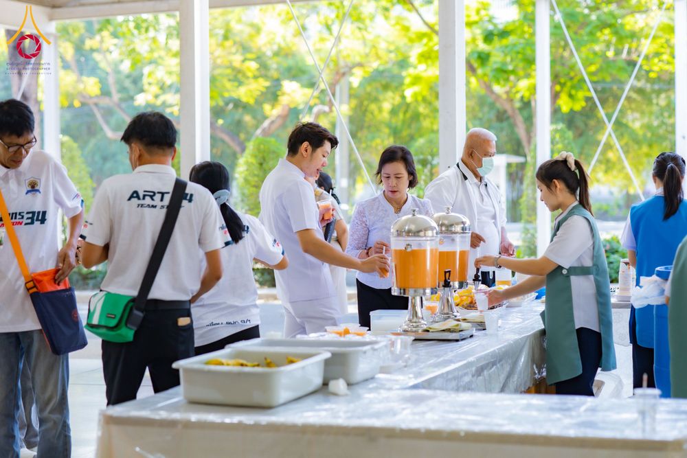 ภาพ No.290923:วันจันทร์ที่ 5 มกราคม พ.ศ. 2569  วัดพระธรรมกาย มูลนิธิธรรมกาย  จัดพิธีมอบของขวัญสนับสนุนการจัดกิจกรรมงานวันเด็กแห่งชาติ ประจำปี พ.ศ. 2569 ให้แก่องค์กรภาคีเครือข่ายกว่า 200 องค์กร ณ วัดพระธรรมกาย อ.คลองหลวง จ.ปทุมธานี