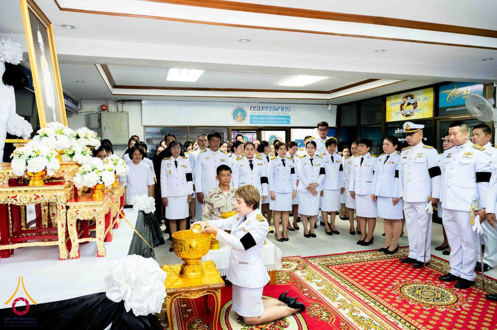 ภาพ No.337201:วันที่ 13-27 มิถุนายน พ.ศ.2569 พสกนิกรอำเภอคลองหลวง จัดพิธีบำเพ็ญกุศลสวดพระอภิธรรม อุทิศถวายพระกุศลแด่สมเด็จพระเจ้าลูกเธอ เจ้าฟ้าพัชรกิติยาภาฯ