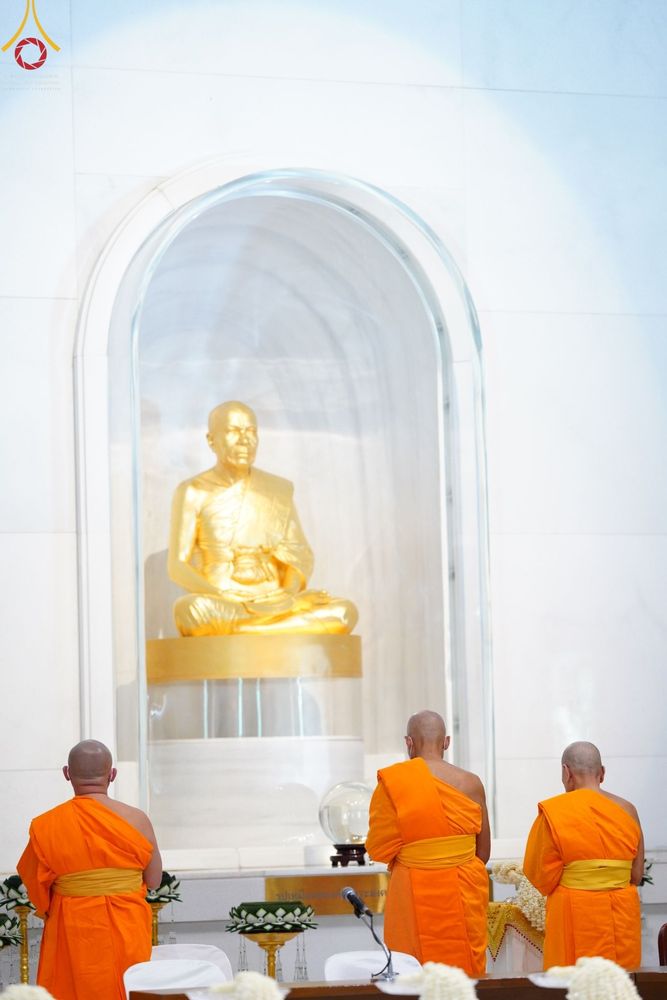 ภาพ No.50562:ประมวลภาพพิธีทอดผ้าป่าระบบไฟฟ้าถาวร ณ ศูนย์ปฏิบัติธรรมพระมงคลเทพมุนี