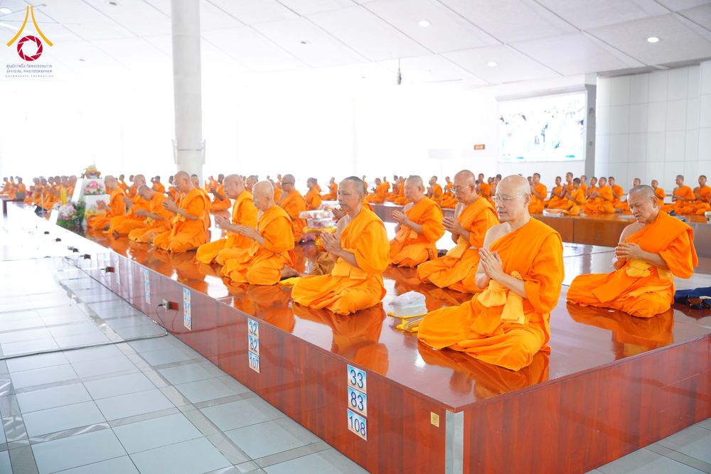 ภาพ No.320685:วันที่ 11 เมษายน พ.ศ.2569 พิธีถวายภัตตาหารเมนูสวรรค์ เพื่อการบรรลุธรรม ณ หอฉันคุณยายอาจารย์ฯ วัดพระธรรมกาย