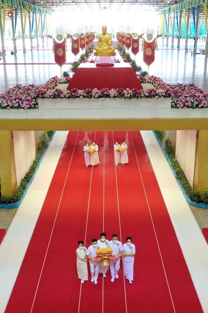 ภาพ No.38766:พิธีทอดกฐินสามัคคี ณ สภาธรรมกายสากล วัดพระธรรมกาย
