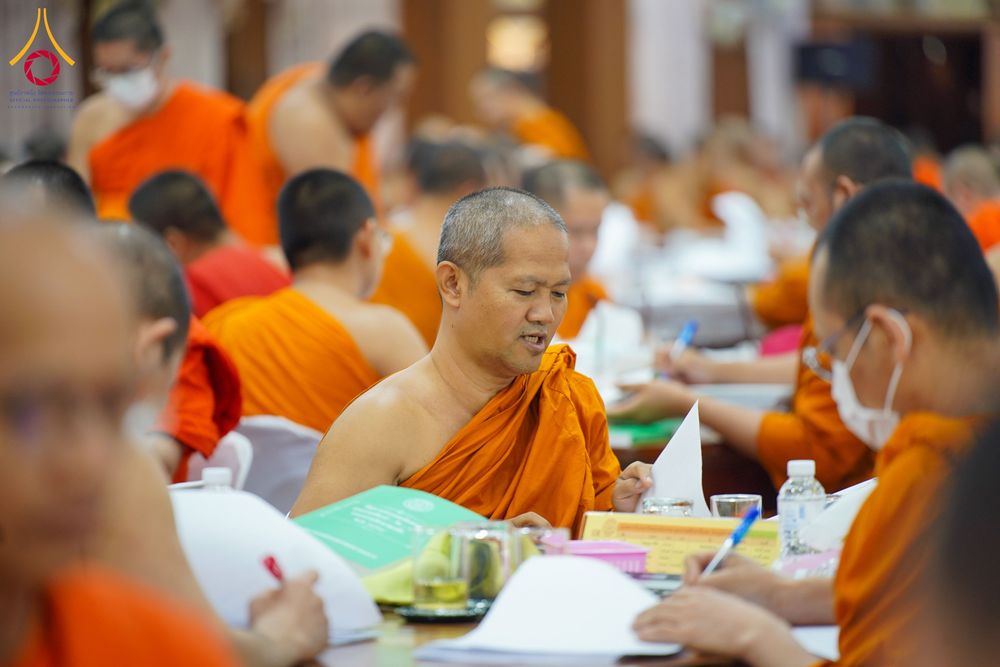 ภาพ No.281305:วันที่ 25 ธันวาคม พ.ศ. 2568 บรรยากาศการตรวจใบข้อสอบธรรมสนามหลวง  นักธรรมชั้นเอก และธรรมศึกษาชั้นเอก ส่วนภูมิภาค  ณ ศาลาอบรมสงฆ์ วัดสามพระยาวรวิหาร เขตพระนคร กรุงเทพมหานคร