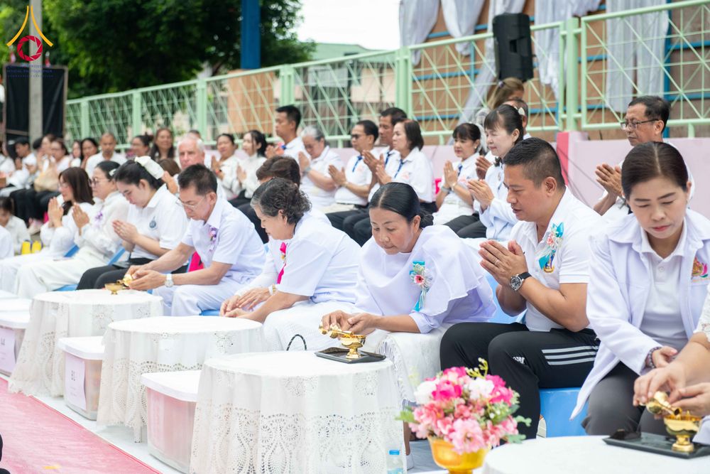 ภาพ No.350025:วันที่ 17 กันยายน พ.ศ. 2569 พิธีตักบาตรเข้าพรรษา 109 รูป ถวายเป็นพระราชกุศลสมเด็จพระบรมราชชนนีพันปีหลวง  ณ โรงเรียนสังข์อ่ำวิทยา อำเภอคลองหลวง จังหวัดปทุมธานี